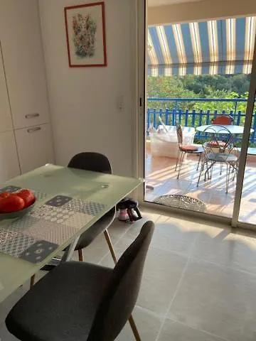 Le Poseidon 公寓 *